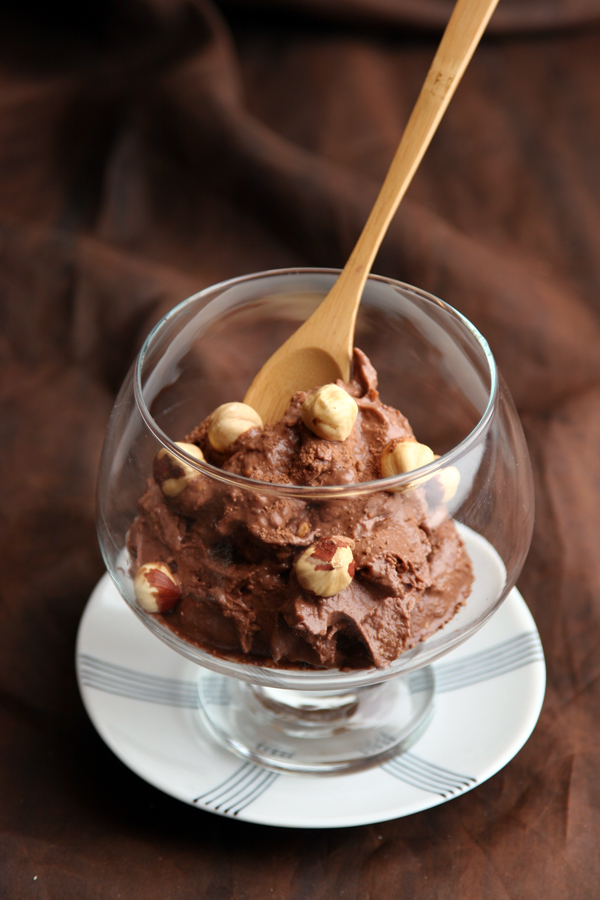 Gelato al Bacio (Chocolate Hazelnut Gelato) The Nourished Caveman