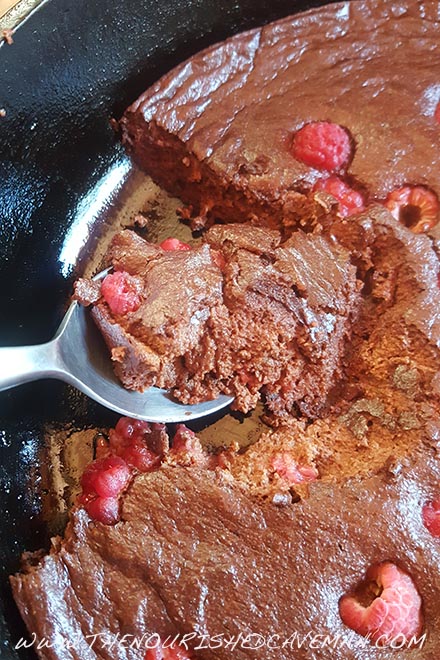 Keto Paleo Fiber Brownies - The Nourished Caveman